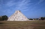 170_Chichen Itza, de pyramide van Kukulcan